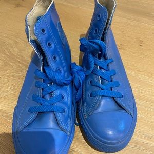 Boys size 3 leather converse